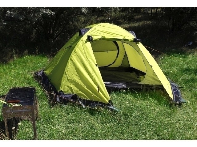 Палатка 2-x местная Алатау (260 см / 210 см / 110 см) 100415F